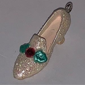 2001 hallmark Christmas shoe charm